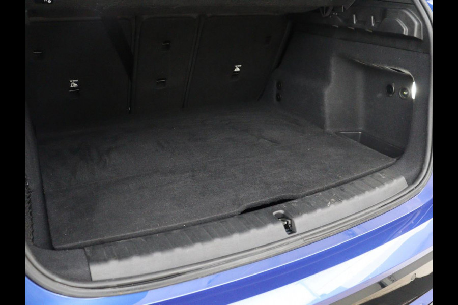 BMW X1 xDrive23i M Sport | Head-Up | Adaptive Cruise | Trekhaak | Leder | 360 camera | Stoelverwarming | Keyless | Adaptief LED | Carplay | Sportstoelen | Live Cockpit Professional | 204pk