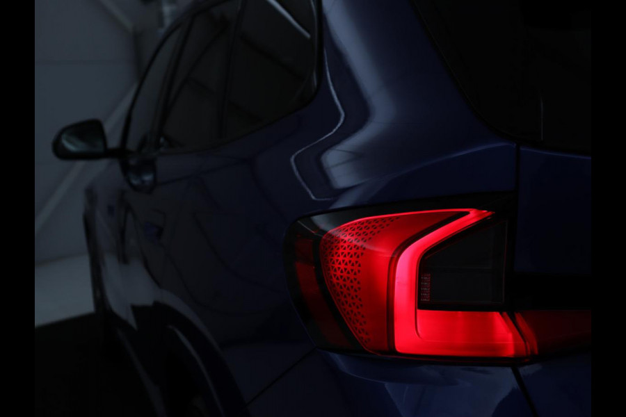 BMW X1 xDrive23i M Sport | Head-Up | Adaptive Cruise | Trekhaak | Leder | 360 camera | Stoelverwarming | Keyless | Adaptief LED | Carplay | Sportstoelen | Live Cockpit Professional | 204pk