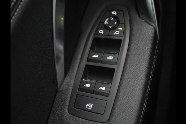 BMW X1 xDrive23i M Sport | Head-Up | Adaptive Cruise | Trekhaak | Leder | 360 camera | Stoelverwarming | Keyless | Adaptief LED | Carplay | Sportstoelen | Live Cockpit Professional | 204pk