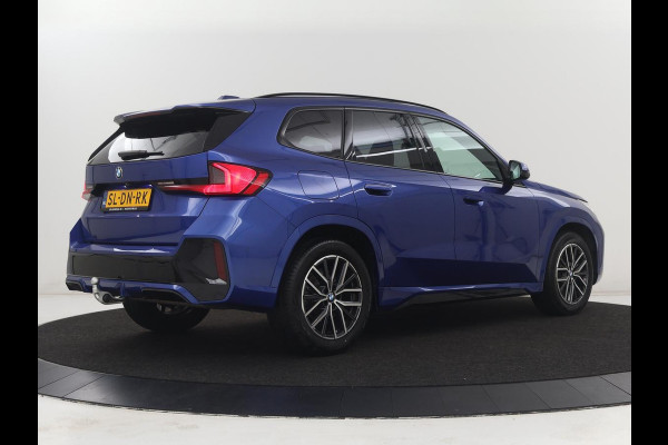 BMW X1 xDrive23i M Sport | Head-Up | Adaptive Cruise | Trekhaak | Leder | 360 camera | Stoelverwarming | Keyless | Adaptief LED | Carplay | Sportstoelen | Live Cockpit Professional | 204pk