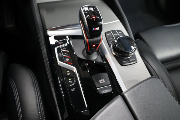 BMW 5 Serie M5 Competition 625+PK KERAMISCH/VIRTUAL/SFEER/SOFT/CARBON/LEER+S.VERWARMING+MEMORY/LMV/360/ACC/ECC/12 MND GARANTIE!
