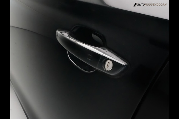 Opel Corsa 1.2 Elegance Sport (APPLE CARPLAY,STOELVERWARMING,ACHTERUITRIJCAMERA,CRUISE CONTROL,CLIMATE,LM-VELGEN,LED,TOPCONDITIE)