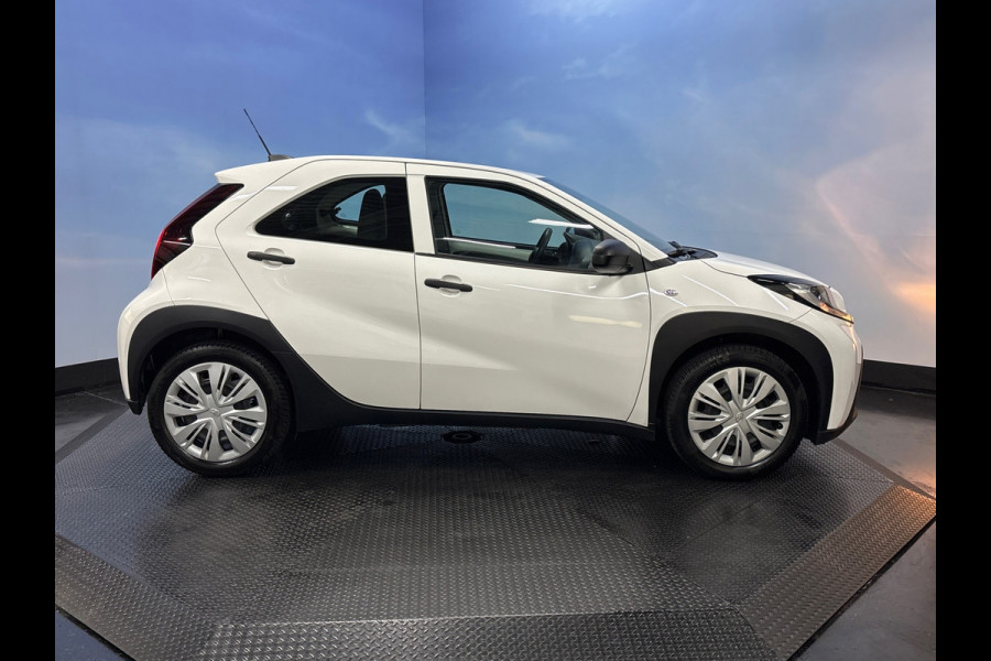 Toyota Aygo X 1.0 VVT-i MT