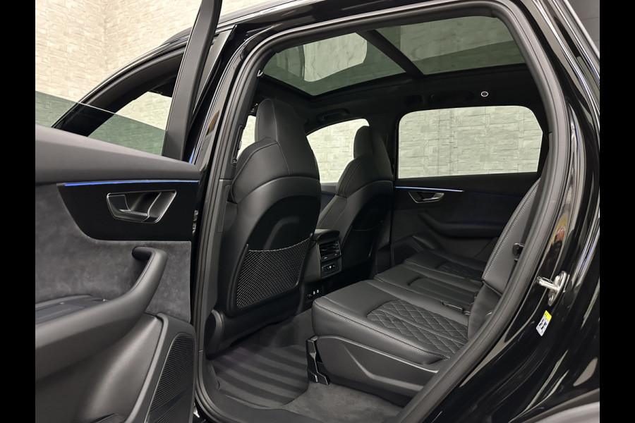 Audi Q7 60e 489pk S Competition RS-Seats | Carbon in/exterieur | B&O | Panorama | 360 Camera | Soft-Close | Head-Up | 88350,= ex btw  | ACC | Matrix-LED | Keyless-Entry |  Lane & Side assist | Stuurwielverwarming | Alarm | 22" Audi Sport | Leder op Dashboard | Rijklaarprijs en fabrieksgarantie.