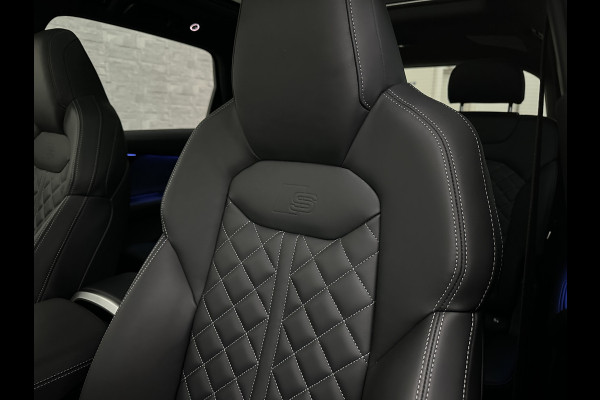 Audi Q7 60e 489pk S Competition RS-Seats | Carbon in/exterieur | B&O | Panorama | 360 Camera | Soft-Close | Head-Up | 88350,= ex btw  | ACC | Matrix-LED | Keyless-Entry |  Lane & Side assist | Stuurwielverwarming | Alarm | 22" Audi Sport | Leder op Dashboard | Rijklaarprijs en fabrieksgarantie.