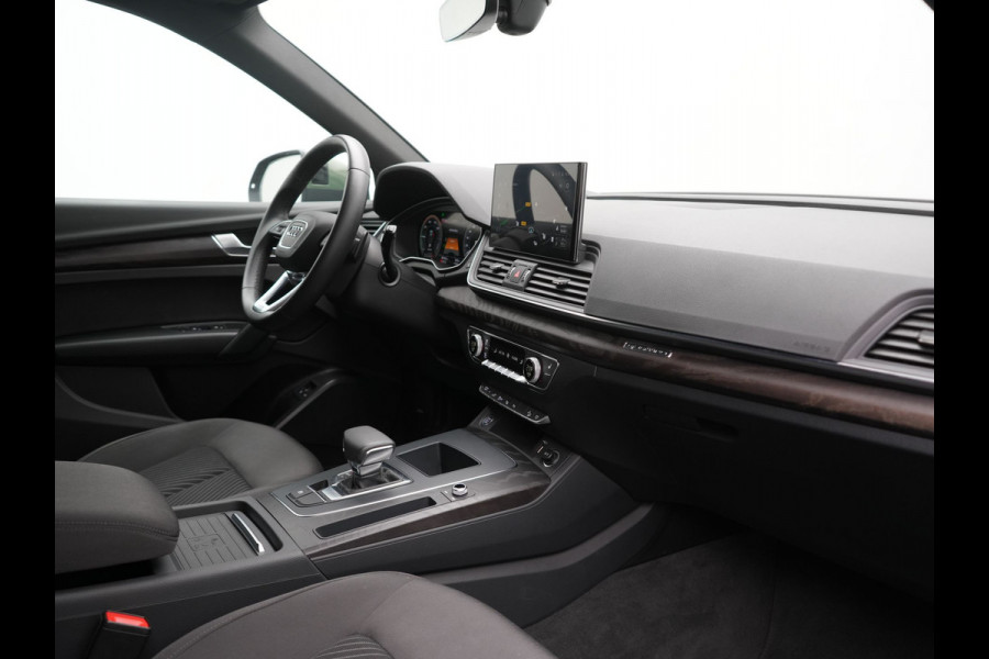Audi Q5 50 TFSI e Pro Line PHEV 300pk Dealer O.H. | Trekhaak Af Fabriek | Head Up | 360 Camera | Voorstoelen Verwarmd | Blis | 20"L.M | Virtual Cockpit | Cruise Control | Navigatie | DAB | Plug In Hybrid |