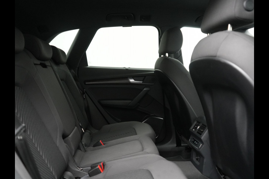 Audi Q5 50 TFSI e Pro Line PHEV 300pk Dealer O.H. | Trekhaak Af Fabriek | Head Up | 360 Camera | Voorstoelen Verwarmd | Blis | 20"L.M | Virtual Cockpit | Cruise Control | Navigatie | DAB | Plug In Hybrid |