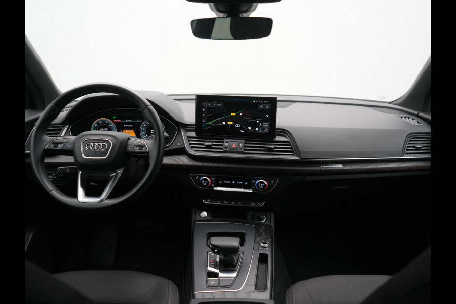 Audi Q5 50 TFSI e Pro Line PHEV 300pk Dealer O.H. | Trekhaak Af Fabriek | Head Up | 360 Camera | Voorstoelen Verwarmd | Blis | 20"L.M | Virtual Cockpit | Cruise Control | Navigatie | DAB | Plug In Hybrid |