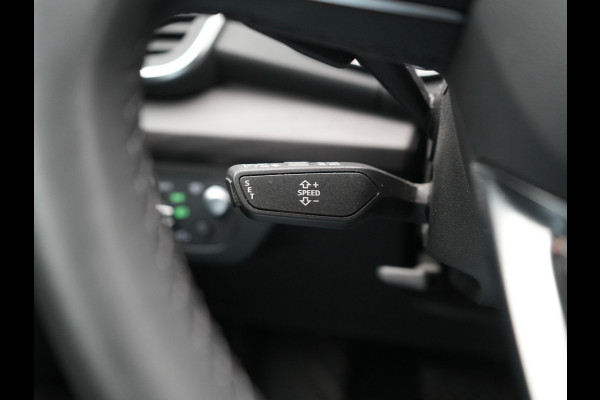 Audi Q5 50 TFSI e Pro Line PHEV 300pk Dealer O.H. | Trekhaak Af Fabriek | Head Up | 360 Camera | Voorstoelen Verwarmd | Blis | 20"L.M | Virtual Cockpit | Cruise Control | Navigatie | DAB | Plug In Hybrid |
