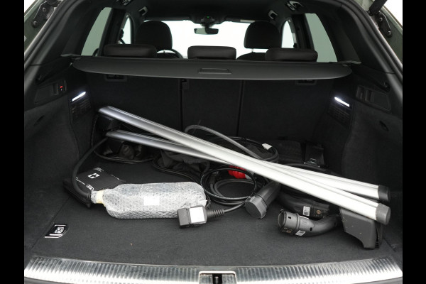 Audi Q5 50 TFSI e Pro Line PHEV 300pk Dealer O.H. | Trekhaak Af Fabriek | Head Up | 360 Camera | Voorstoelen Verwarmd | Blis | 20"L.M | Virtual Cockpit | Cruise Control | Navigatie | DAB | Plug In Hybrid |