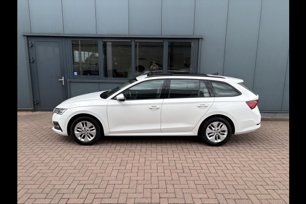 Škoda Octavia Combi 1.0 TSi Business Edition PANORAMDAK/CAMERA/ADAPT.CRUISE/PDC/WINTERPACK