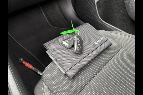 Škoda Octavia Combi 1.0 TSi Business Edition PANORAMDAK/CAMERA/ADAPT.CRUISE/PDC/WINTERPACK