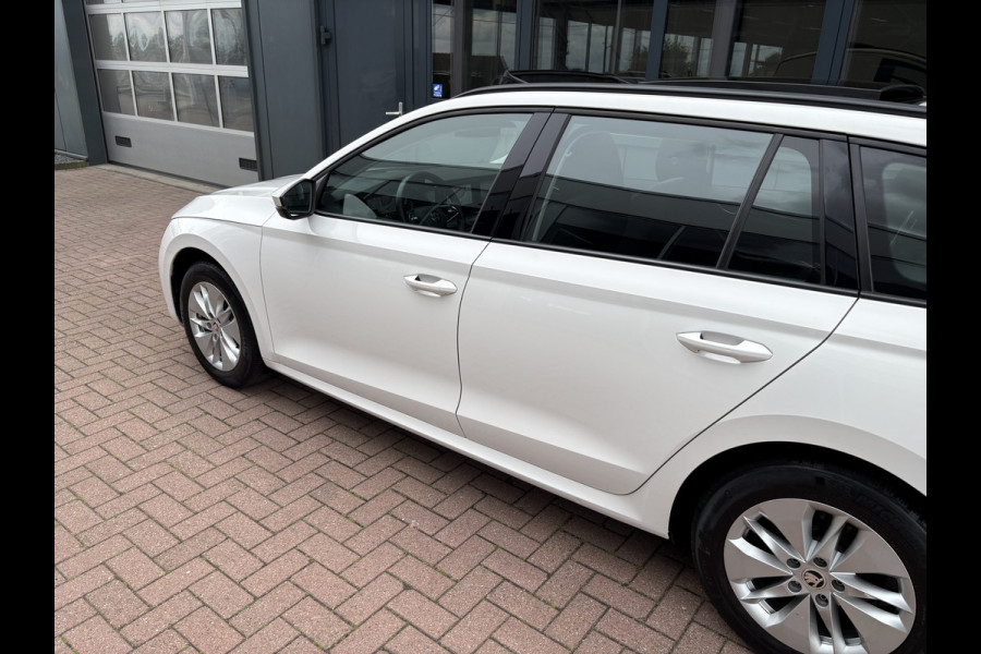 Škoda Octavia Combi 1.0 TSi Business Edition PANORAMDAK/CAMERA/ADAPT.CRUISE/PDC/WINTERPACK