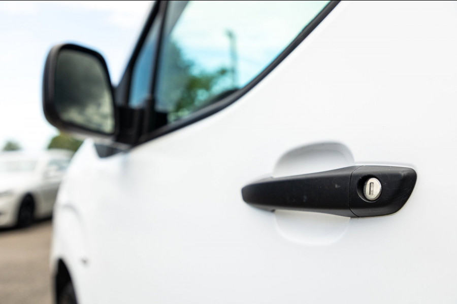 Peugeot Partner 1.5 BlueHDI Premium Kasteninrichting I Airco I Cruise I Apple I Android I Parkeersensoren