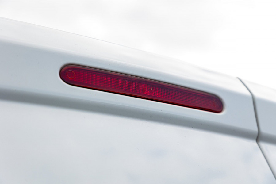 Peugeot Partner 1.5 BlueHDI Premium Kasteninrichting I Airco I Cruise I Apple I Android I Parkeersensoren