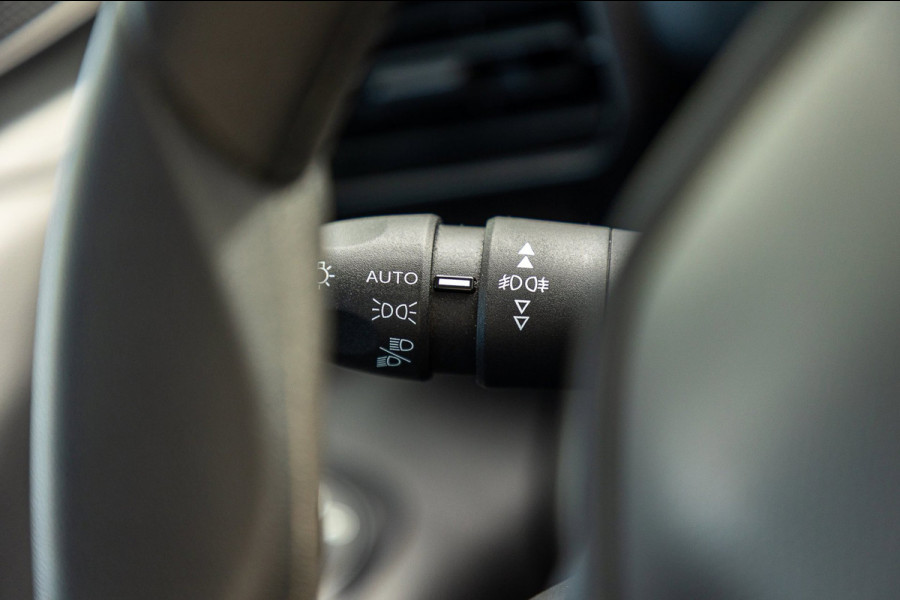 Peugeot Partner 1.5 BlueHDI Premium Kasteninrichting I Airco I Cruise I Apple I Android I Parkeersensoren