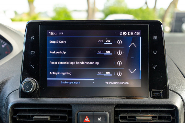 Peugeot Partner 1.5 BlueHDI Premium Kasteninrichting I Airco I Cruise I Apple I Android I Parkeersensoren