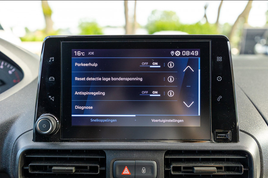 Peugeot Partner 1.5 BlueHDI Premium Kasteninrichting I Airco I Cruise I Apple I Android I Parkeersensoren