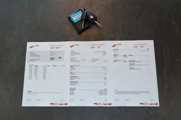 Peugeot Partner 1.5 BlueHDI Premium Kasteninrichting I Airco I Cruise I Apple I Android I Parkeersensoren