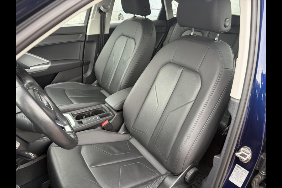 Audi Q3 Sportback 45 TFSI e S Line 245 PK | Nieuw binnen, meer foto's volgen nog!| Lederen bekleding | Camera | Stoelverwarming |