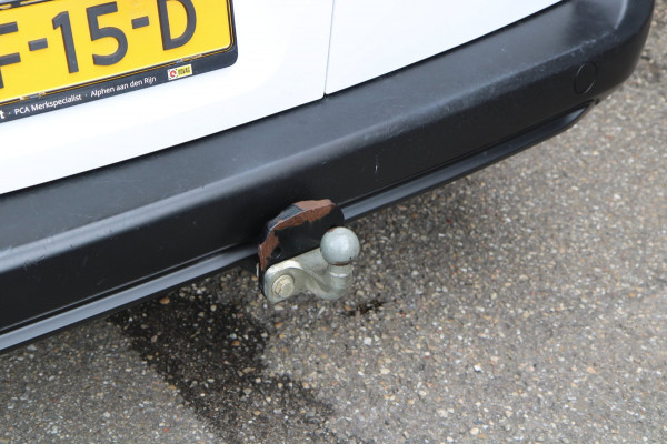 Opel Combo 1.5D L2H1 Edition / Trekhaak / Glas rondom / App connect Navi / Multi stuur