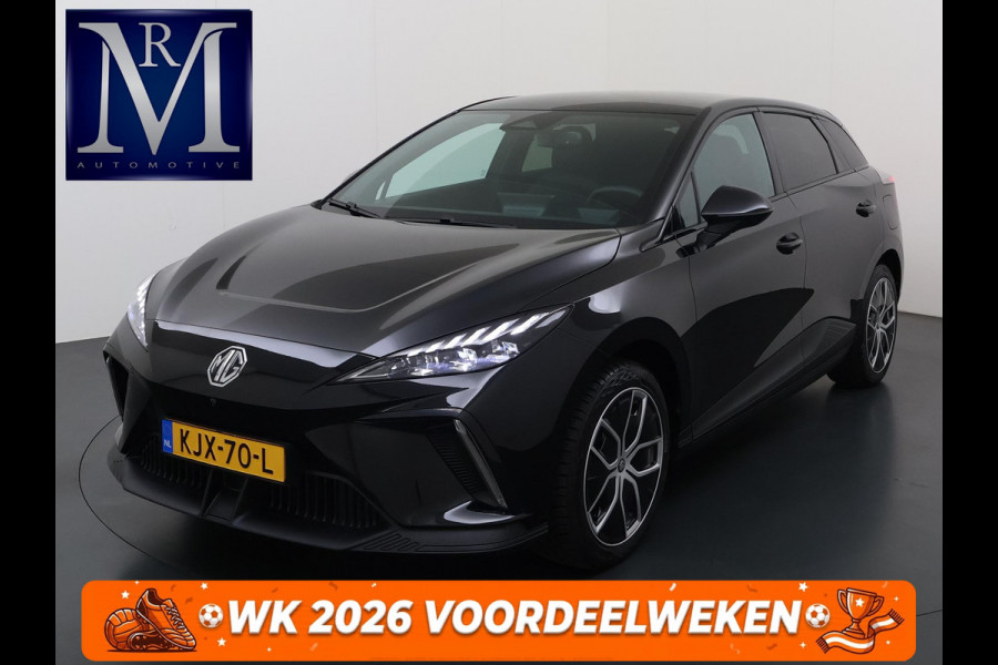 MG Mg4 electric Luxury 64 kWh VAN: 24.900,- VOOR: 22.877,- UW WKVOORDEEL: 2.023,- | SOH 95% | 14K KM!! |360 CAMERA| 7 JAAR MG GARANTIE T/M 07-2031| ELEK. STOEL| DODE HOEK SENSOR| STOEL + STUURVERWARMING| ADAPTIVE CRUISE CONTROL