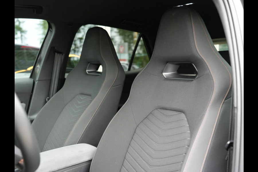 CUPRA Born Adrenaline One 62 kWh SOH 92% | Apple Carplay | Draadloze telefoonlader |