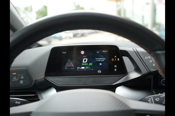 CUPRA Born Adrenaline One 62 kWh SOH 92% | Apple Carplay | Draadloze telefoonlader |