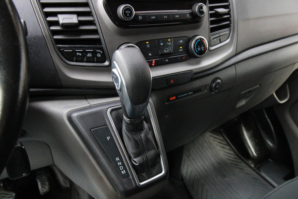 Ford Transit Custom 300 2.0 TDCI L1H1 Trend / 130PK Automaat / Trekhaak / Camera / 3 zits