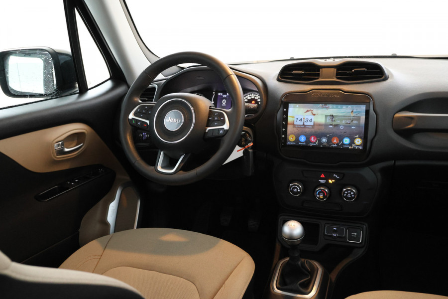 Jeep Renegade 1.6 E-Torq Longitude Panorama, Navigatie, Airco