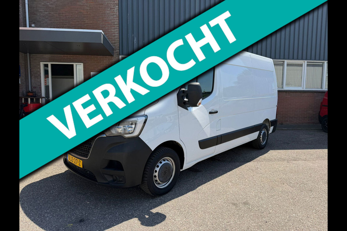 Renault Master T35 2.3 dCi 135PK L2H2 / Trekhaak / App connect / 3 zits