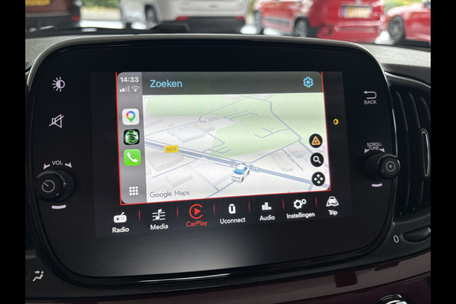 Fiat 500C 1.2 lounge Airco - Apple carplay - Navigatie - Parkeersensoren achter - Licht metalen velgen 15 inch - Cruise control - Bluetooth - Radio - Start/stop systeem - Elektrische ramen