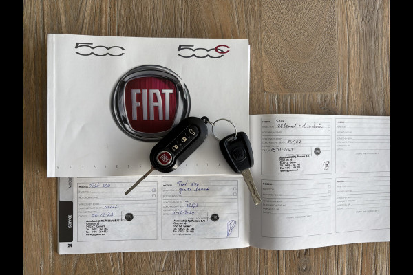 Fiat 500C 1.2 lounge Airco - Apple carplay - Navigatie - Parkeersensoren achter - Licht metalen velgen 15 inch - Cruise control - Bluetooth - Radio - Start/stop systeem - Elektrische ramen