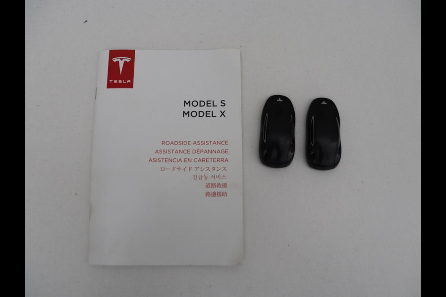 Tesla Model S 75D Base | SOH 89.9 | Panoramadak | Stuurverwarming | Leder | Autopilot | Stoelverwarming | Camera | Keyless | Full LED | Parkeerhulp | Achterbankverwarming | Origineel NL