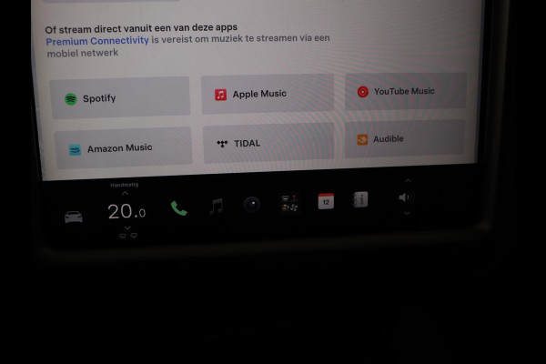Tesla Model S 75D Base | SOH 89.9 | Panoramadak | Stuurverwarming | Leder | Autopilot | Stoelverwarming | Camera | Keyless | Full LED | Parkeerhulp | Achterbankverwarming | Origineel NL