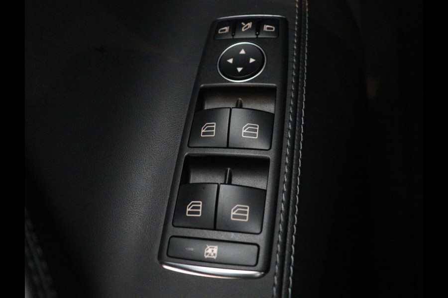 Tesla Model S 75D Base | SOH 89.9 | Panoramadak | Stuurverwarming | Leder | Autopilot | Stoelverwarming | Camera | Keyless | Full LED | Parkeerhulp | Achterbankverwarming | Origineel NL
