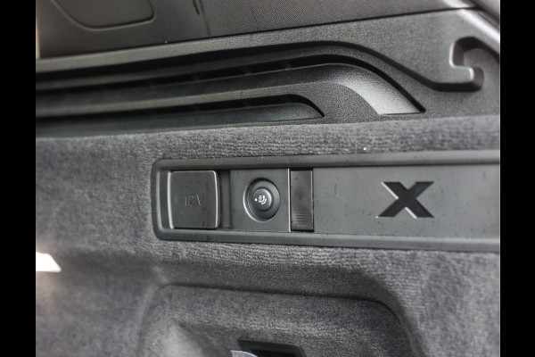 BMW X5 50e xDrive | Individual - Sky Lounge - Bowers & Wilkins