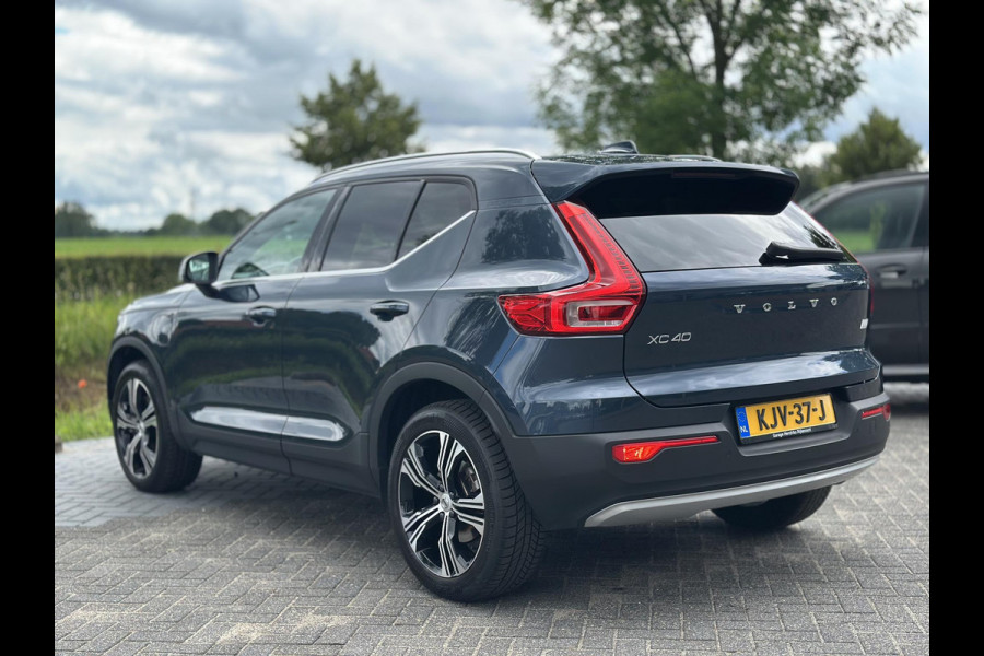 Volvo XC40 1.5 T4 Recharge Inscription | Adaptive Cruise Control | Full LED | stoel & stuur verwarming |