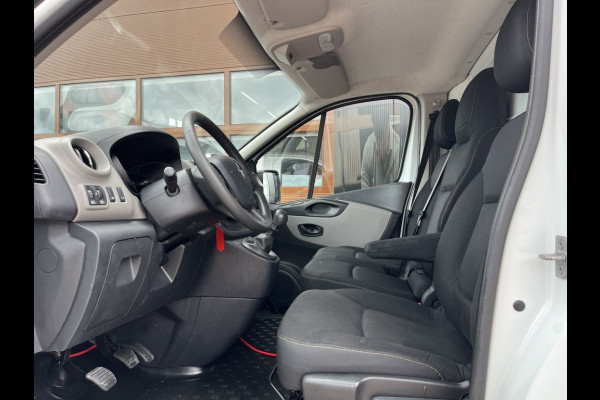 Renault Trafic 1.6 dCi 122pk E6 L2 Comfort 3p Lease €185 p/m, Trekhaak, Imperiaal, Airco, Navi, PDC, Cruise controle.