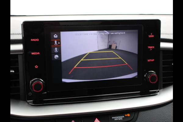 Kia Ceed Sportswagon 1.5 T-GDi 160pk Automaat DynamicLine Climate control Adaptieve cruise control Stuurverwarming Stoelverwarming Navigatie Apple Carplay/ Android Auto Lichtmetalen velgen Achteruitrijcamera
