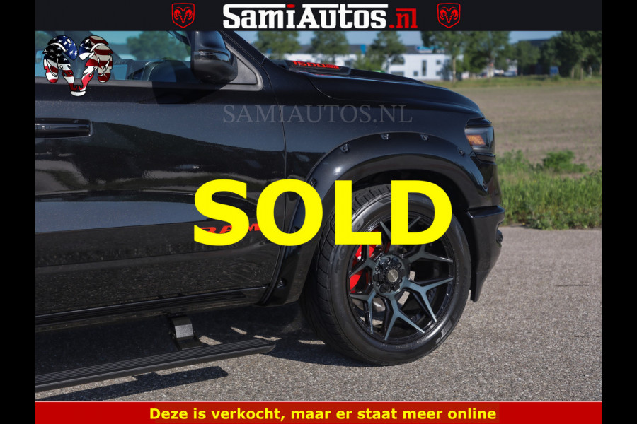 Dodge Ram HULK 5.7 V8 402PK | LIMITED EDITION | HUD | LUCHTVERING | BLACK ON BLACK | STRIPING | WIDE BODY | BREDE WIELEN | BOM VOL CREW CAB DUBBELE CAINE 5 PERSOONS UITVOERING | TOP STAAT |