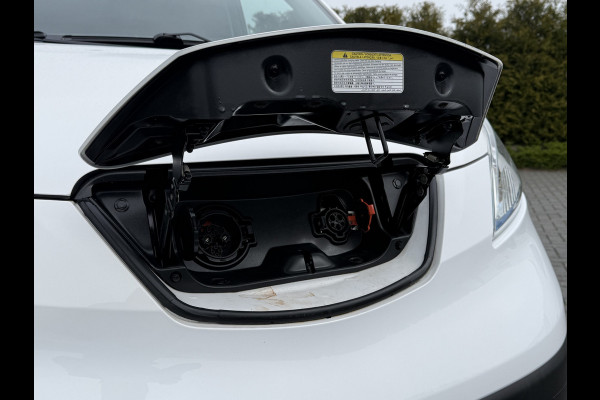 Nissan E-NV200 40 kWh / FULL ELECTRIC / 1e EIG. / SOH 91% / 24.371 KM / AIRCO / CRUISE / CAMERA / INRICHTING