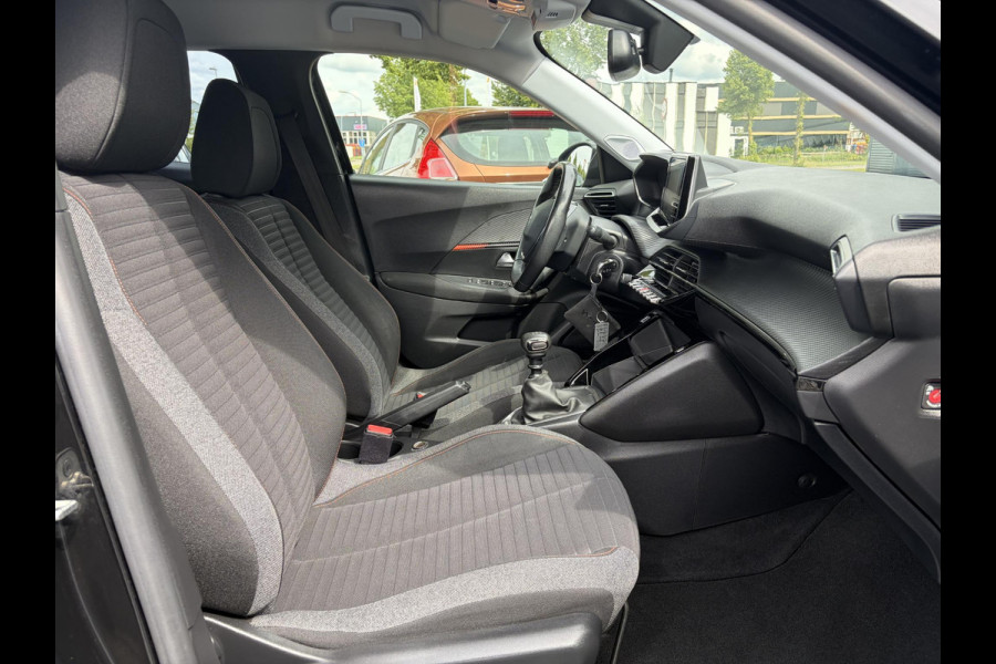 Peugeot 2008 1.2 PureTech Active 1e Eigenaar,360°Camera,Carplay,Dealer Onderhouden,102pk,Pdc,Lm velgen,6 Bak,N.A.P,Apk tot 08-2028