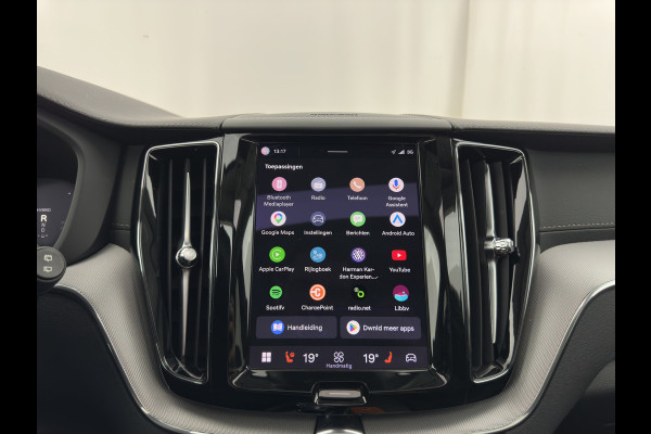 Volvo XC60 2.0 T6 AWD Inscription (Plug-In) {SoH-89%} (INCL-BTW) *PANO | LEATHER | FULL-LED | HARMAN/KARDON | MEMORY-PACK | DIGI-COCKPIT | HEATED-COMFORTSEATS | TOPVIEW | NAVI-FULLMAP | ECC | PDC | CAMERA | 21''ALU*