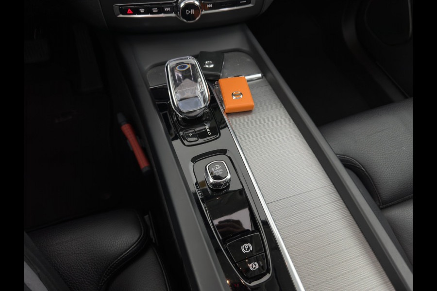 Volvo XC60 2.0 T6 AWD Inscription (Plug-In) {SoH-89%} (INCL-BTW) *PANO | LEATHER | FULL-LED | HARMAN/KARDON | MEMORY-PACK | DIGI-COCKPIT | HEATED-COMFORTSEATS | TOPVIEW | NAVI-FULLMAP | ECC | PDC | CAMERA | 21''ALU*