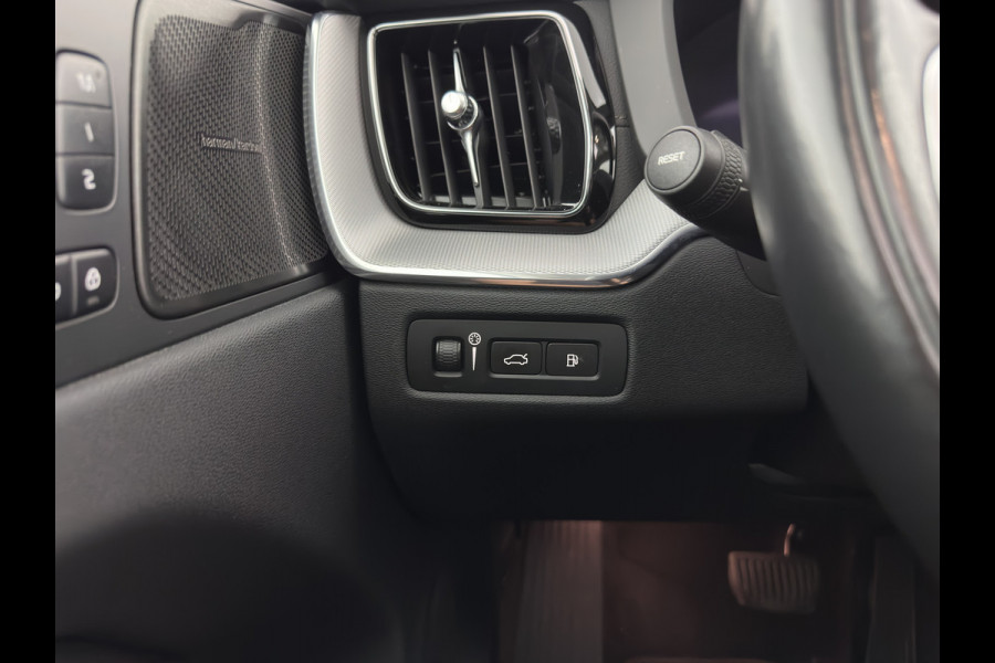 Volvo XC60 2.0 T6 AWD Inscription (Plug-In) {SoH-89%} (INCL-BTW) *PANO | LEATHER | FULL-LED | HARMAN/KARDON | MEMORY-PACK | DIGI-COCKPIT | HEATED-COMFORTSEATS | TOPVIEW | NAVI-FULLMAP | ECC | PDC | CAMERA | 21''ALU*