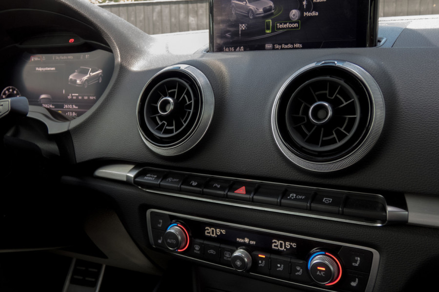 Audi A3 CABRIOLET 40 TFSI CoD Design Pro Line Plus Quattro | S-line