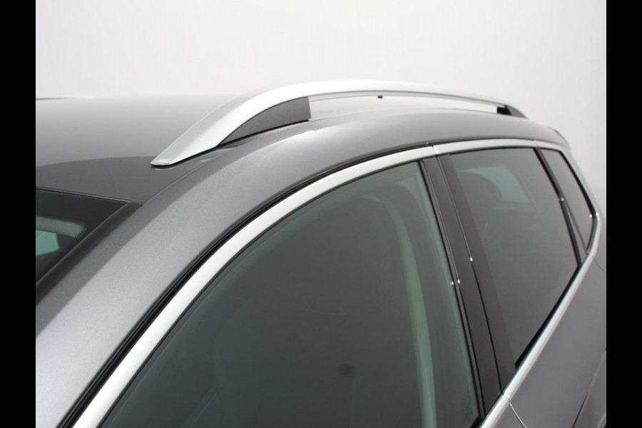 Škoda Karoq 1.5 TSI 150pk DSG ACT Selection Navigatie Apple Carplay/Android Auto Camera Parkeer sensoren Adaptieve Cruise Control Lichtmetalen Velgen Digitale Cockpit