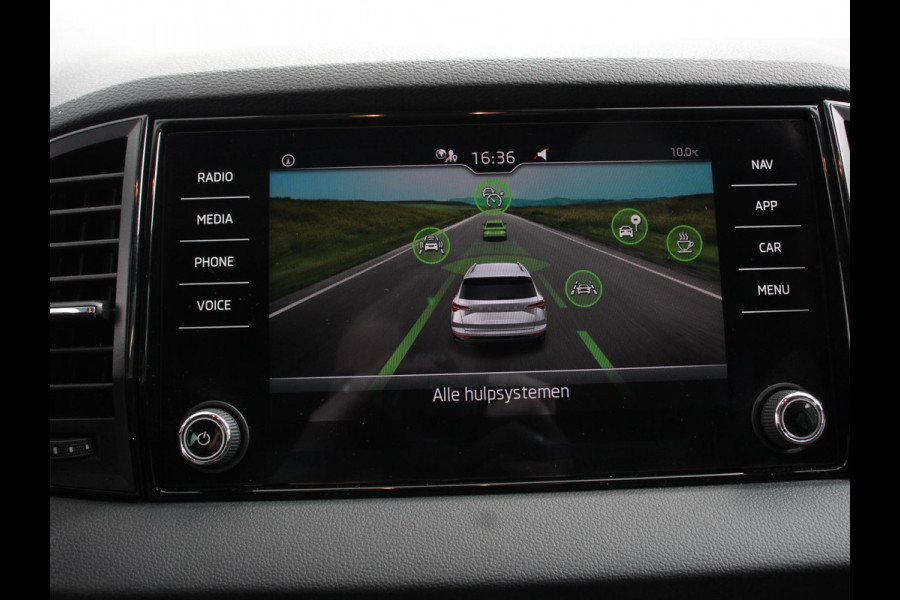 Škoda Karoq 1.5 TSI 150pk DSG ACT Selection Navigatie Apple Carplay/Android Auto Camera Parkeer sensoren Adaptieve Cruise Control Lichtmetalen Velgen Digitale Cockpit