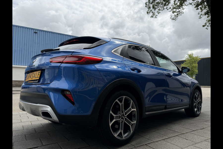 Kia Xceed 1.4 T-GDi DynamicPlusLine - Navigatie I Camera & PDC I LED I Sport pakket 1/2 Leer I 89.000 KM - Dealer onderhouden